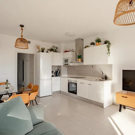 Superior Pearl * Calpe